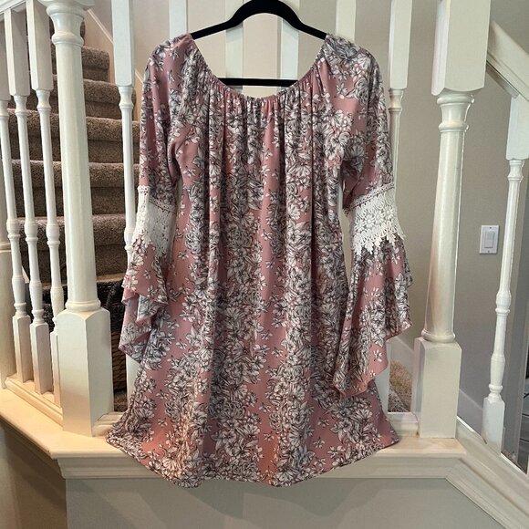 HONEYME WOMENS PINK FLORAL DRESS, SZ M - Picture 9 of 9